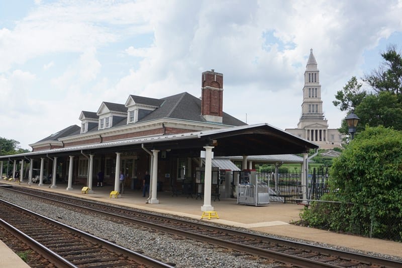 VRE ridership surges 48% as Alexandria station construction gets underway
