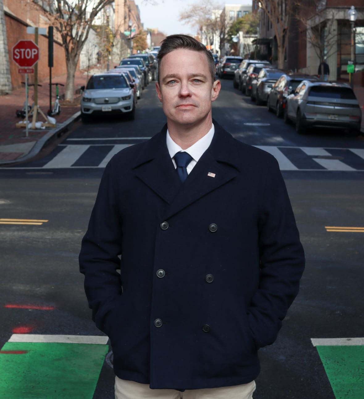 Former CIA officer enters crowded primary to challenge Beyer in Virginia's 8th District