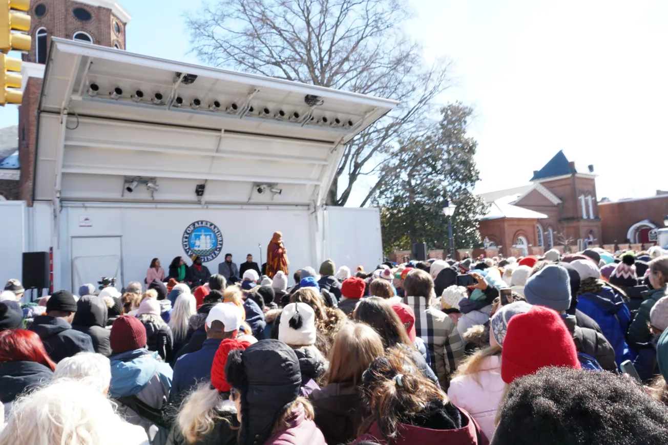 Thousands line Old Town streets to welcome Buddhist monks on Walk for Peace
