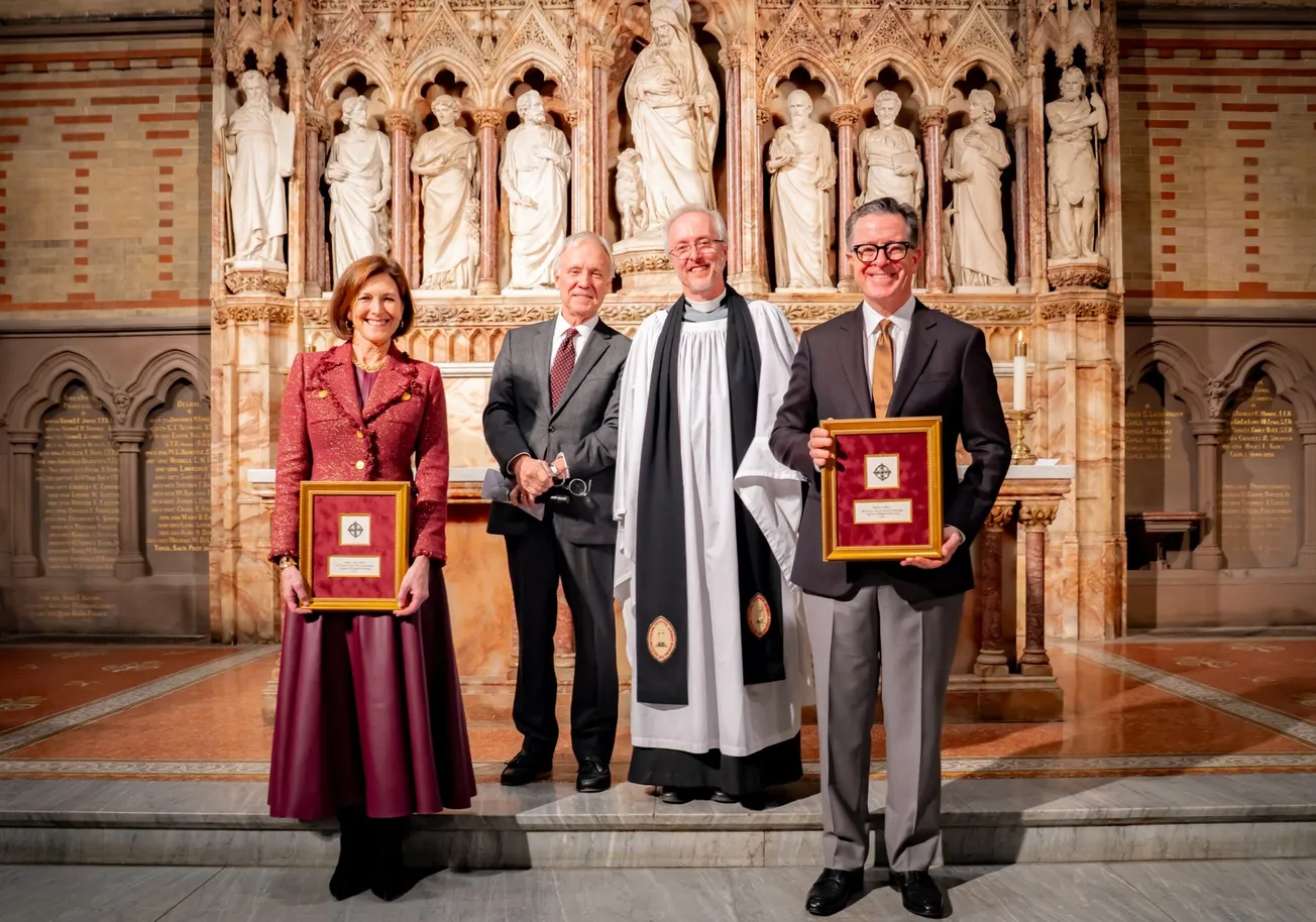 Virginia Theological Seminary honors Stephen Colbert, wife with highest award