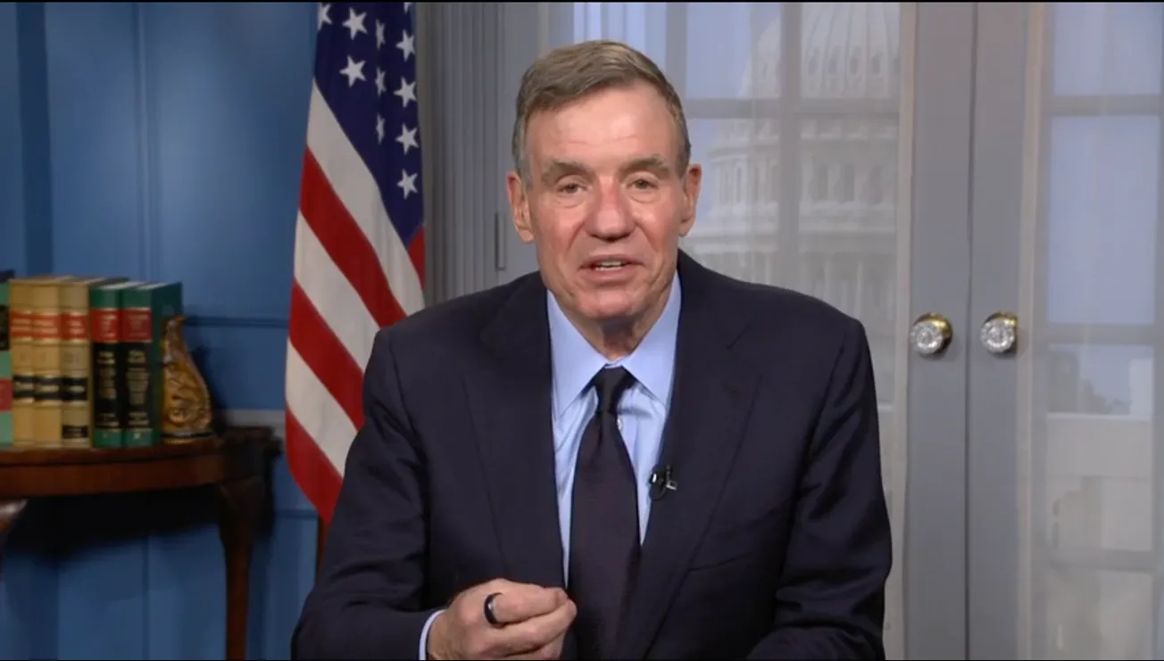 Warner calls for accountability in ICE shooting, backs war powers resolution on Venezuela